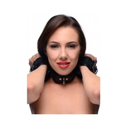 Restricción muñequeras a cuello Strict