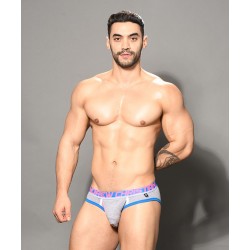 Fly Tagless Brief