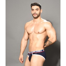 Fly Tagless Brief